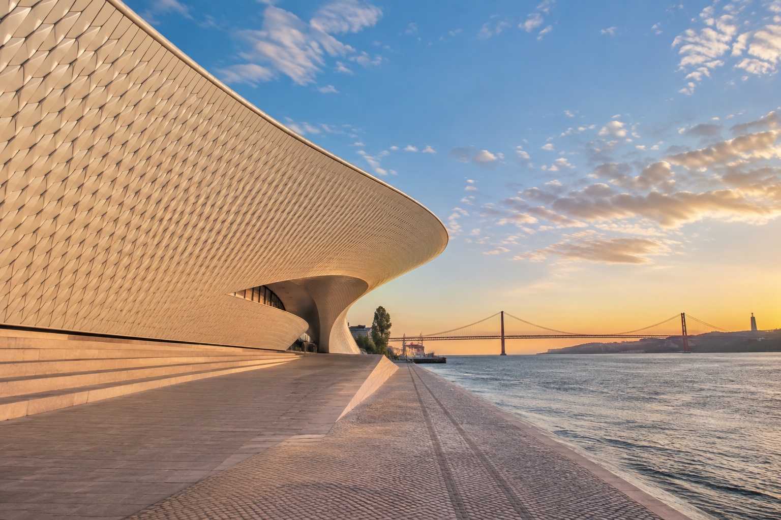 MAAT – Muzeum Sztuki, Architektury i Technologii
