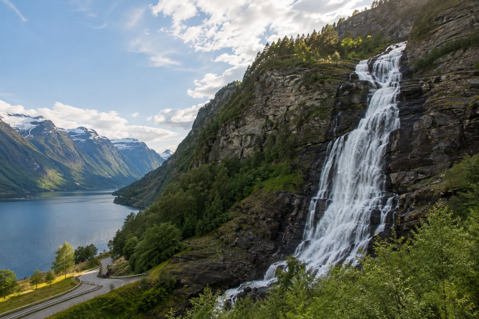 Wodospad Stigfossen