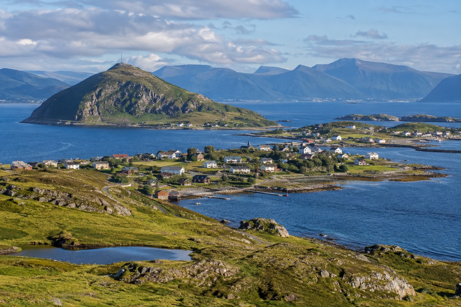 Wyspa Giske lub Godøy